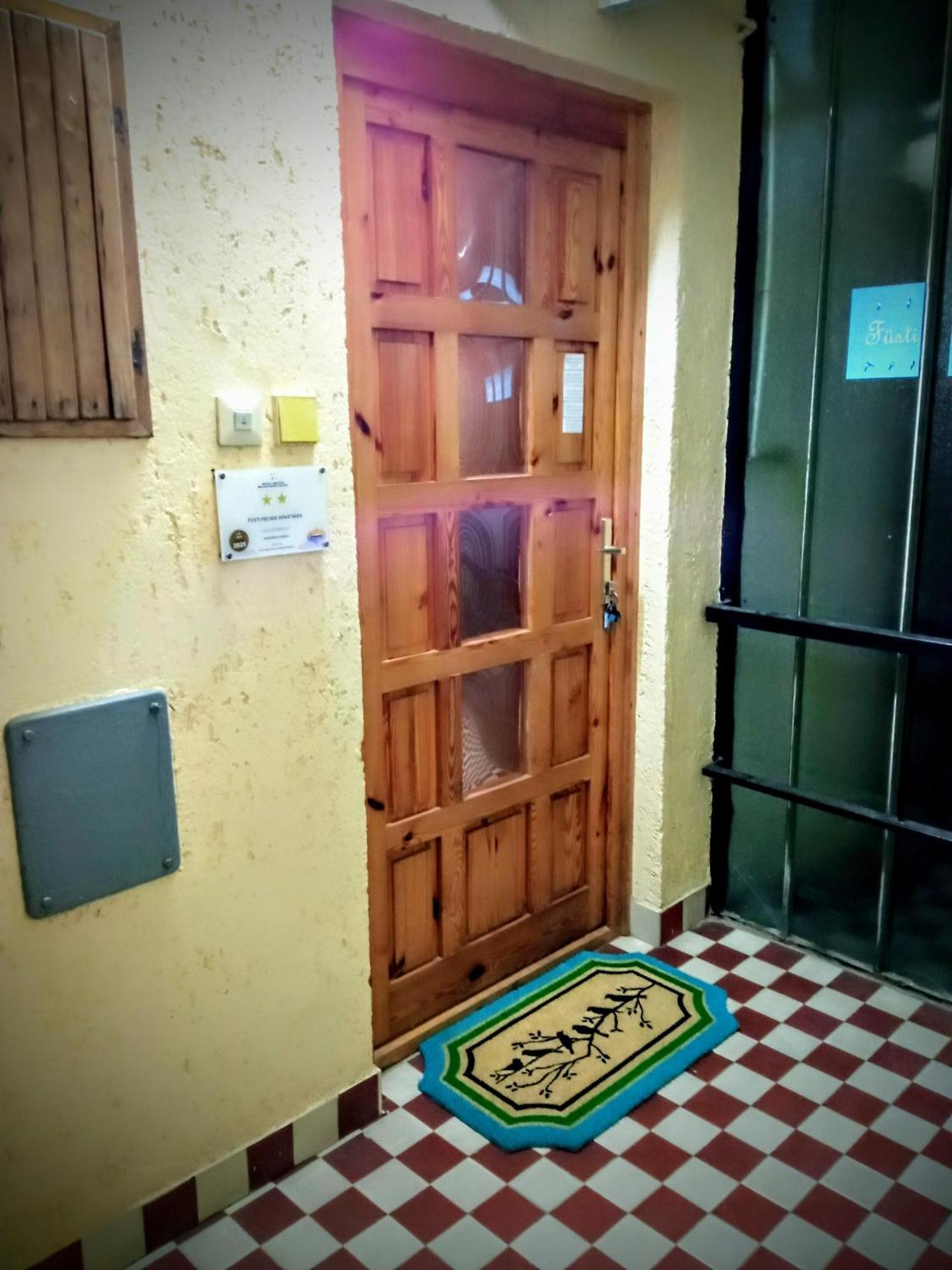 Fuesti Fecske Apartman Hajdúszoboszló 외부 사진